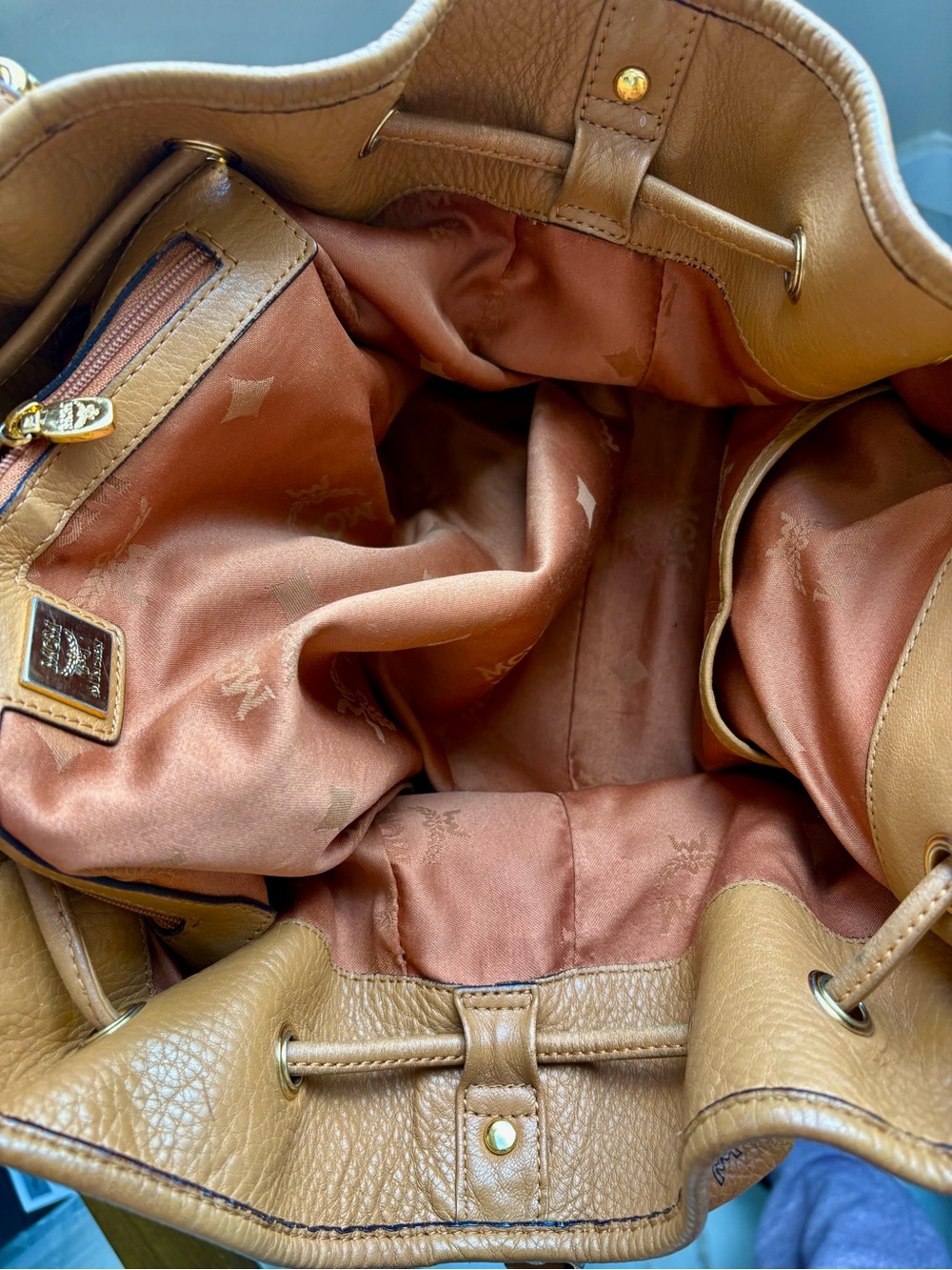Gorgeous MCM Cognac Visetos Drawstring Shoulder Leather Bag with Gold Hardware - Picture 6 of 13